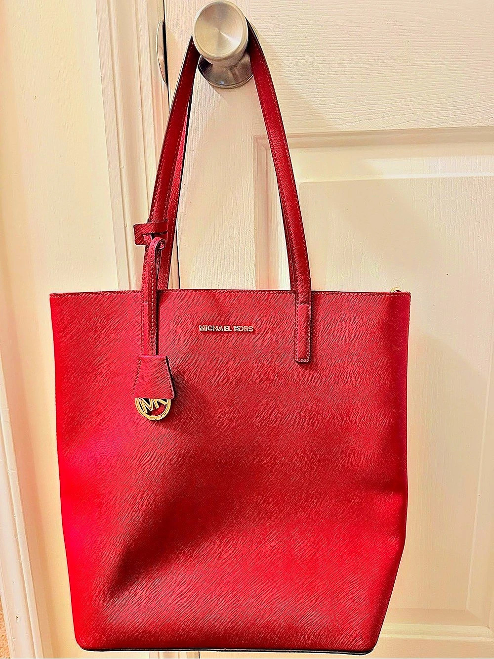 Michael Kors Jet Set Travel Large Saffiano Leather Tote Bag Tote Bag Red